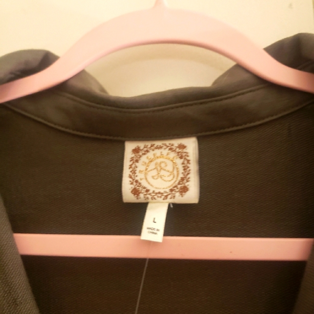 New w/o tags top - Picture 2 of 8